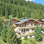 Apartament 210 - 1 *