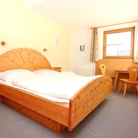 210 - 1 * كونيغشليتن